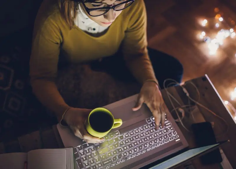 hora noturna tudo que a sua empresa precisa saber guia hora noturna