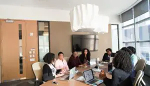 Faltas injustificadas