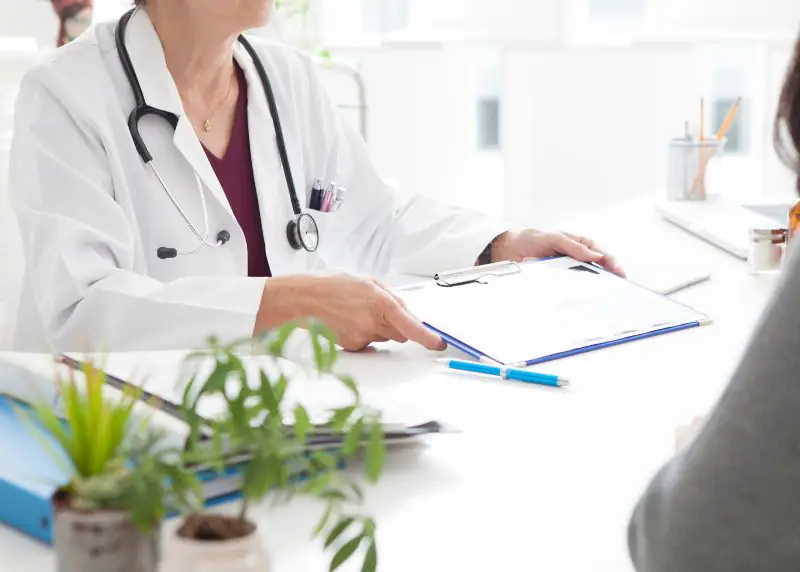 excesso de atestados médicos
