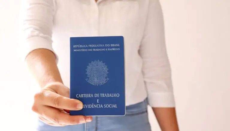o que diz a clt sobre registro de ponto