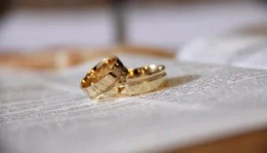Casamento no civil tem direito a folga