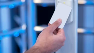 Controle de frequência de funcionários