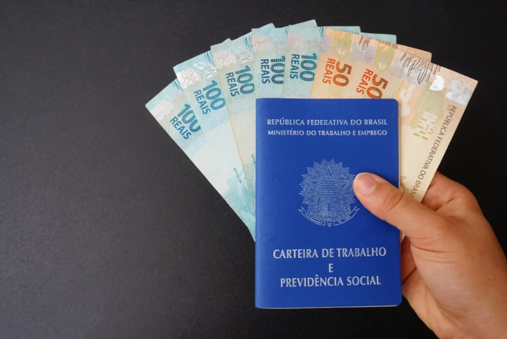 Salário Minimo estabelecido pel clt Salário Minimo estabelecido pel clt